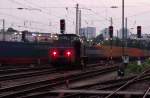 Eine Lok der (unsicher) BR 203 in einem sch�nen Blauton, ...