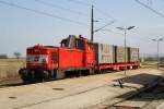 br-2067 25.3.10 Der Fahrverschub zwischen Moosbierbaum und den Bahnh�fen Judenau Sieghardskirchen und Michelhausen ist zwar leider nur mehr das einzige Bet�tigungsfeld auf dieser Strecke, das eingesetzte Triebfahrzeug ist aber eine kleine Reportage wert. 2067 077 beim Verschub im Bahnhof Judenau Sieghardskirchen.