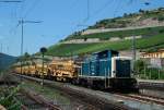 211 031-0 mit einem Bauzug in R�desheim 19.7.10  ...