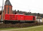 212 347-9 steht in Oberwesel auf dem Ausweichgleis und wartet auf Fahrt. 18.3.2013