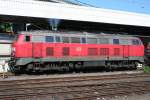 BR 218 Lokportraits Die 218 414-1 l�sst am 05.06.2010 rauchend ihren Diesel in Koblenz HBF an