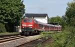 218 464-6 zieht am ...  Julian D�ll 07.03.2010