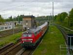 218 390-0 biegt aus Leipzig Hbf kommend in den Bahnhof ...