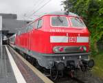 BR 218 mit Zugen 218 307-7 mit IC2327 von Puttgarden Richtung Passau Hbf.kurz vor der Ausfahrt im L�becker Hbf(19.06.10) 