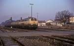 BR 218 mit Zugen 218 002  Neunkirchen a. S.  10.03.92