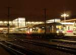 BR 223 Der Titel dieses Bildes k�nnte lauten. Lieber Gott Danke f�r die Langzeitbelichtung. Zu sehen ist der 223 072 Der ALEX. ( 11.12.2009, Regensburg Hbf)