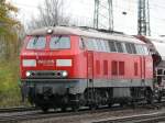 BR 225 Den Feiertag vom 11. November (in Belgien) habe ich genutzt, um nach l�ngerer Zeit K�ln-Gremberg nochmal einen Besuch abzustatten. Dort traf ich diese alte Bekannte. Bis im Dezember 2008 war 225 028-0 regelm�ssig auf der Montzenroute zwischen Aachen-West und Antwerpen im Einsatz.