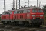 Nachschuss auf 225 006 und 225 099 bei der Durchfahert ...