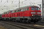 225 150-2 mit noch einer 225er in Oberhausen-West 6.2.2010  ...