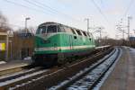 br-228-dr-v-180-dr-118 Das Highlight heute war 118 002 der ITL. Sie kommt aus Richtung Biederitz und durchf�hrt gerade den Haltepunkt Magdeburg-Herrenkrug. Fotografiert am 01.02.2010.