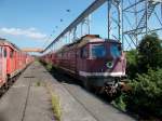 BR 232 Lokportraits Allen Loks wird das Schicksal eines Tages ereilen,auch der ICE oder die 101er,werden ihre letzte Fahrt irgendwann zum Schneidbrenner fahren.Noch steht die ehmalige Rostocker 232 137 in Mukran.Nun ist es langsam soweit das die Ludmilazeit auch zu Ende geht.
