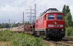 BR 232 mit Zugen 232 322-7 mit einem Autozug in Hamburg Unterelbe am 09.07.09