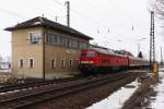 BR 232 mit Zugen 232 571-0 bei der R�ckfahrt von Altenburg nach Erfurt (RE 3632) in Lehndorf. Fotografiert am 18.02.2010.