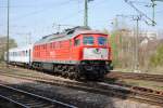 BR 232 mit Zugen 232 241, mit Panzerzug am 23.04.2010.