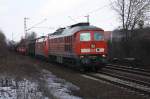BR 233 233 179 und 152 075 mit einem G�terzug am 20.12.2010 in Hannover Limmer