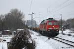 BR 233 mit Zugen 233 525 in Misburg am 30.1.2010.