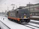 241-002 am 12.12.2008 in Regensburg HBF  ...