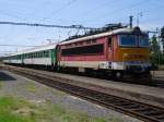 242 208-7 steht mit ...  Alexander Hertel 12.06.2010