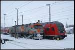 br-250-tiger HVLE V 330.03 stand am 14.02.2010 im Rostocker Hbf abgestellt. Daneben eine RE5 Garnitur.