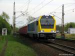 BR 264 Voith Maxima 40 CC Am 29.04. erfreute mich die 264 009 nochmal auf der Strecke K�nigs Wusterhausen - L�bbenau in Bestensee. Einen weiteren Einsatz auf der Strecke gab es aufgrund eines defektes nicht mehr! Hier schl�ngelt sich der Zug �brigens aus der Ausfahrt Bestensees, nachdem er das Regiop�ckchen �berholen lies.