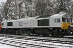 br-266-class-66---jt42cwr Diese Euro Cargo Rail (ECR)mit der Nummer 92 87 0 077 030-0 F-ECR h�ngt am 6.1.2010 in einem G�terzug.Sp�ter wird die Lok unter der Nummer 77030 laufen