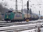 185 543-6 von Rail4Chem mit Transpetrol Werbung und einem Kesselzug ...