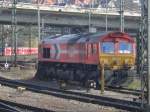 br-266-class-66---jt42cwr Class 66 DE 64 von HGK am 18.4. im Ulmer HBF, sie wartet au neue Augaben