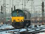 266 014, eine Class66 der Rurtalbahn (V266) rangiert am 31.01.2012 ...
