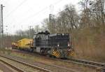 Lok Nr. 500 1570 der MRCE zieht nach einem Signalhalt ... Lok Nr. 500 1570 der MRCE zieht nach einem Signalhalt ...