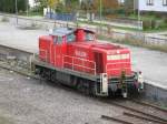 Die 294 629-1 beim Immendinger Bahnhof aufgenommen am 26.10.09.  ...