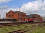 br-294-remotorisiert-ab-294-501 Passend zum Bild von Mirko B. 294 785-1 am 25.05.10 im Bahnhof Guben. Das ganze von der alten Ladestra�e ausgesehen.
