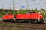 Die 295 086 zieht ...  Niklas Eimers 17.05.2011