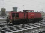 Hier 298 335-1, bei der Durchfahrt am 17.12.2009 durch Angerm�nde. ...