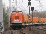 Die Havell�ndische Eisenbahn bef�rdert hier am 04.03.2010 einen M�llzug nach ...