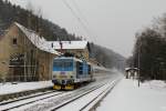 P�nktlich auf die Minute durchf�hrt 371 201-5 mit dem EC ...