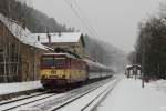 BR 371 371 001-9 ('Lucka') ist am 9.1.2010 mit dem Elbe-Labe-Sprinter (Os 17267) unterwegs nach Decin. In Krippen legt sie einen kurzen Halt ein. Gr��e an den netten Tf!