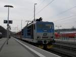 BR 371 371 201-5, getauft auf den Namen ^Gottlieb^, f�hrt am 25.03.'10 mit dem EC nach Wien Praterstern in Bad Schandau ein