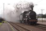 BR 38 Preu�ische P8 mit einem Sonderzug bei der Durchfahrt in Trier Ehrang am 05.04.2010
