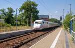 br-402-ice-2 Ein ICE 2 fuhr am 14.07.10 als ICE 2808 durch Burgkemnitz Richtung Berlin. Grund war der ausgefallene ICE 1514. 