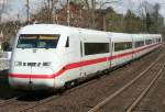 Ein ICE2 durchf�hrt Erkrath am 02.04.2010  ...