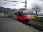 4024 036 f�hrt in den Bahnhof von Lochau ein, 05.04.2010 ...