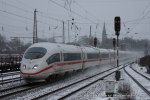 Ein ICE3 f�hrt am 1. Januar 2009 um 15:18 Uhr ...