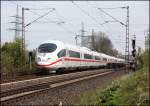 Zwei 403er sind als ICE 660, Karlsruhe Hbf - Dortmund ...