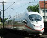 br-403-ice-3 ICE bei der Durchfahrt durch N�rnberg-Glei�hammer, am 23.05.2010.