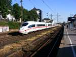 br-403-ice-3 Ein ICE 3 bei der Fahrt durch D�sseldorf-Derendorf am 18. Juli 2010.