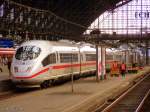 ICE 123 aus Amsterdam kommend auf seinem Weg nach Frankfurt(M) ...