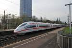 Der niederl�ndische Hispeed-ICE mit ...  Dieter Schumacher 04.12.2010