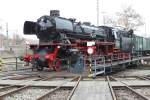 41 018 Bw Heilbronn 30.03.2010
Erg�nzung der �lvorr�te.  ...