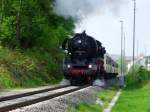 41-1144 mit dem Altenburg-Express am 08.05.2010 in Schm�lln/Th�r.  ...