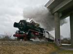 Die 41 1144-9 n�hert ...  Kevin Schmidt 12.03.2010